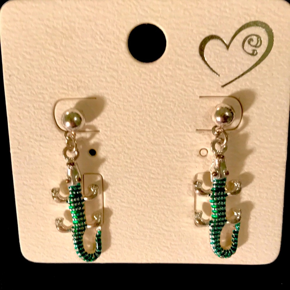🐊 Alligator Earrings